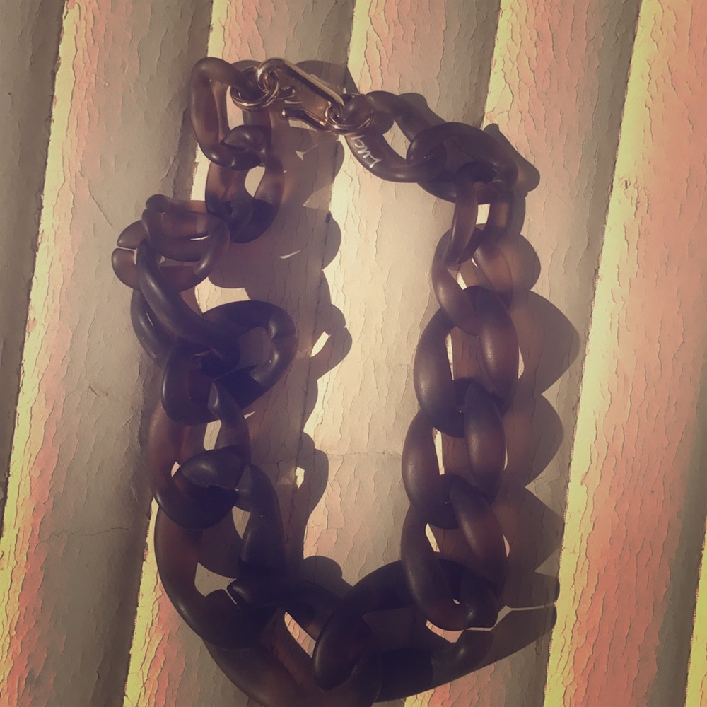 Chain necklace